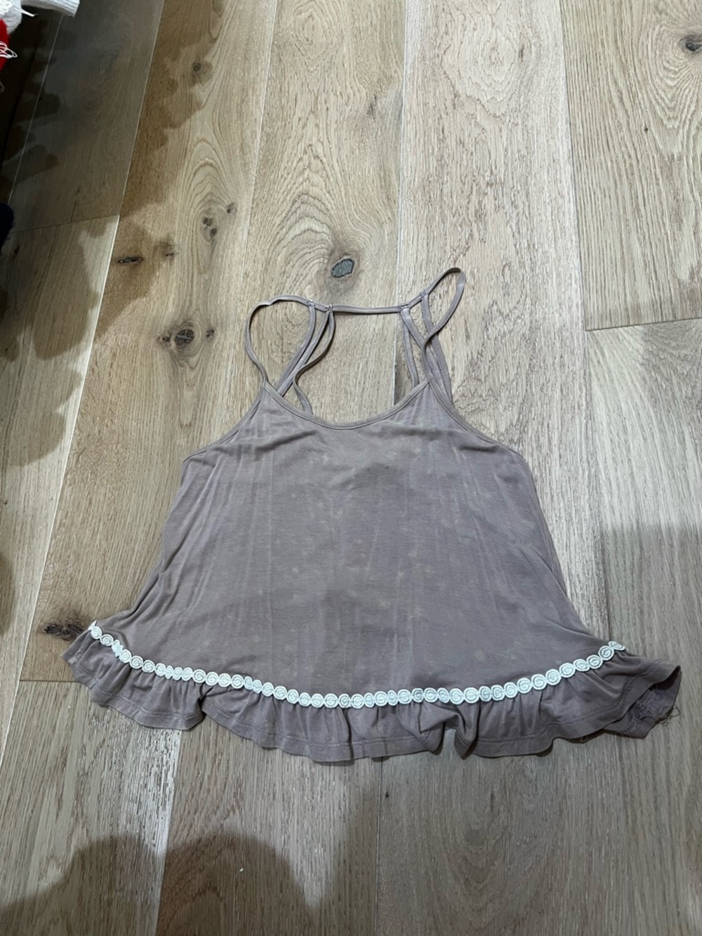 POL Taupe Ruffle-Hem Camisole with White Trim